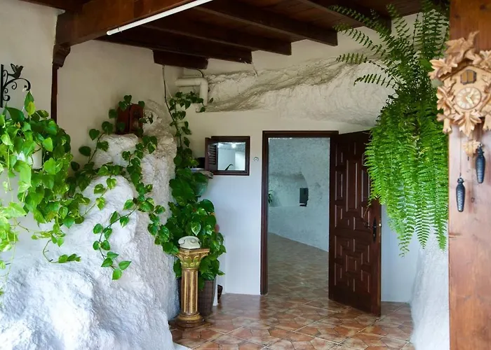 בית נופש Casa Cueva La Herencia
